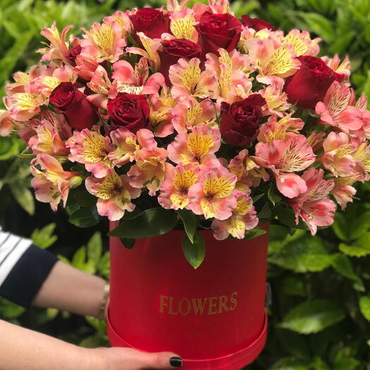 Red roses with alstromeria
