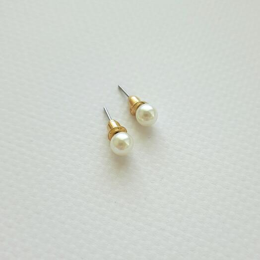 Серьги гвоздики 0,5см
