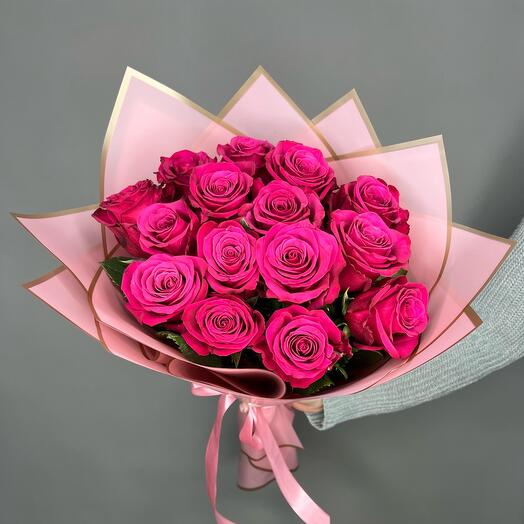 Bouquet of 15 pink roses