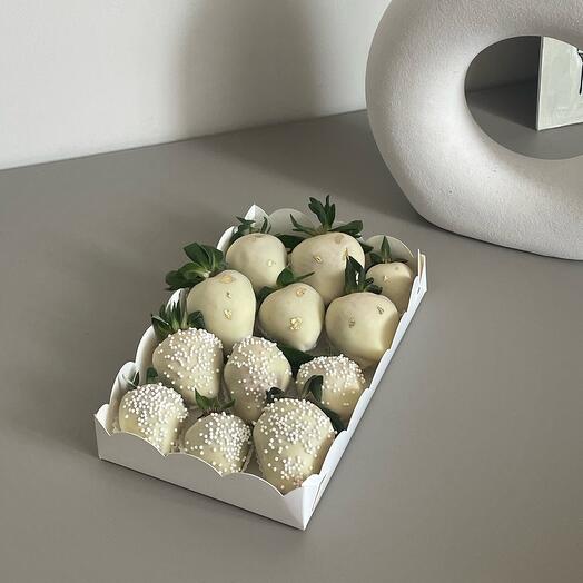 Strawberries in white chocolate