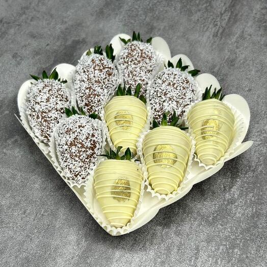 Fresas cubiertas de chocolate en stock