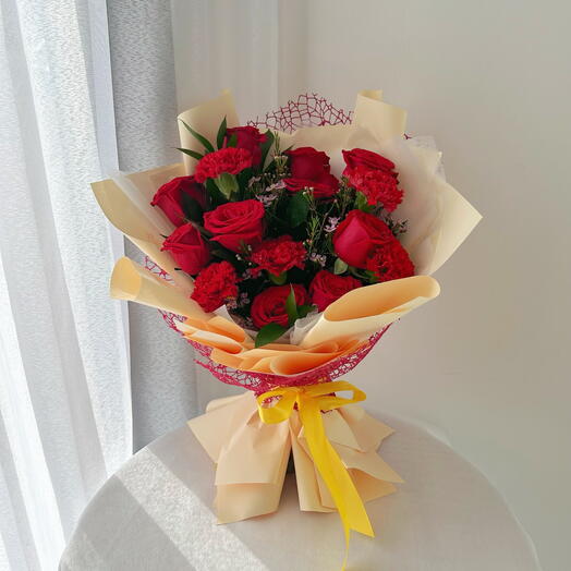 Love red bouquet