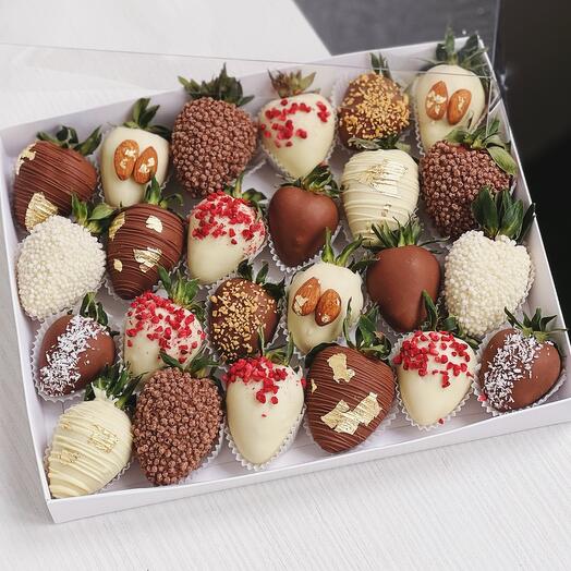 Клубника в шоколаде «Изобилие» 24-25 шт маме, жене, сестре, подруге