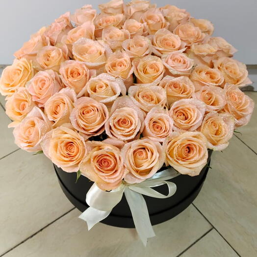 Wonderful in Peach:40 Stems Of Peach Roses In A Round Box