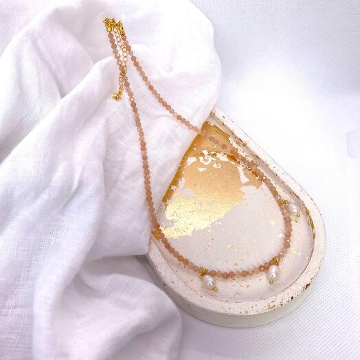 Чокер из розового кварца