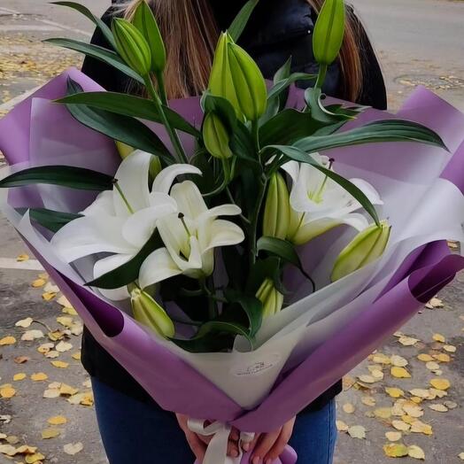 Букет лилии