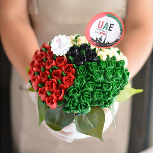 UAE Edible Cupcakes Bouquet2