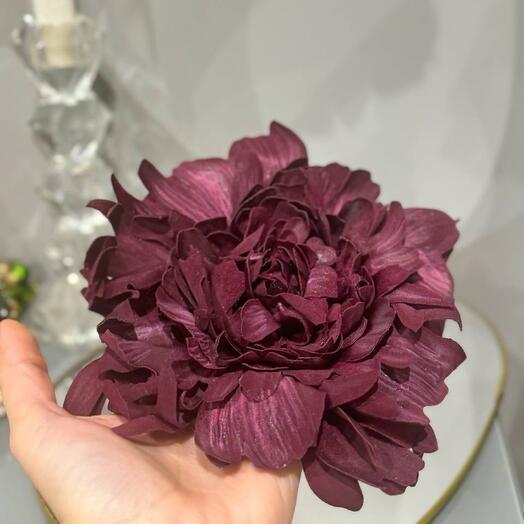 Брошь из текстиля MEDINILLA DI VINO