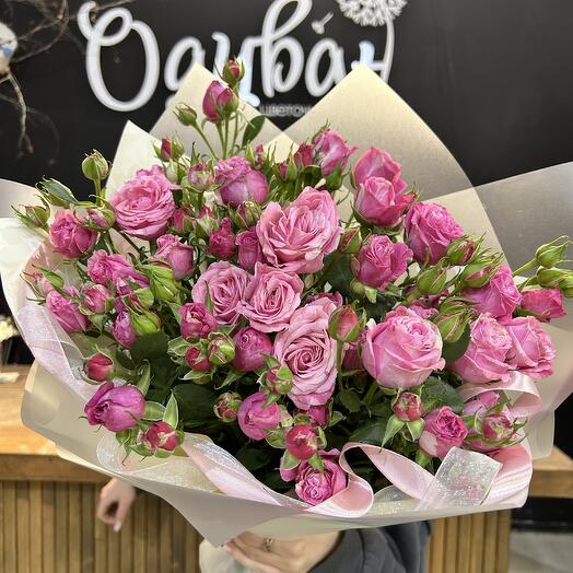 Peony-shaped punch