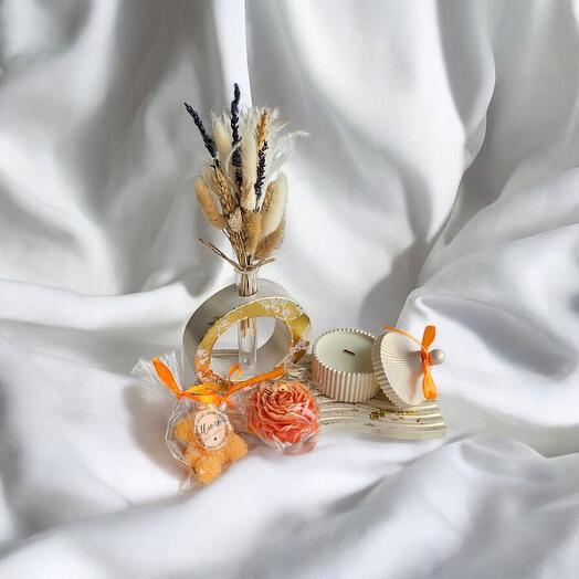 Декоративный подарочный набор с сухоцветами (бежевый)