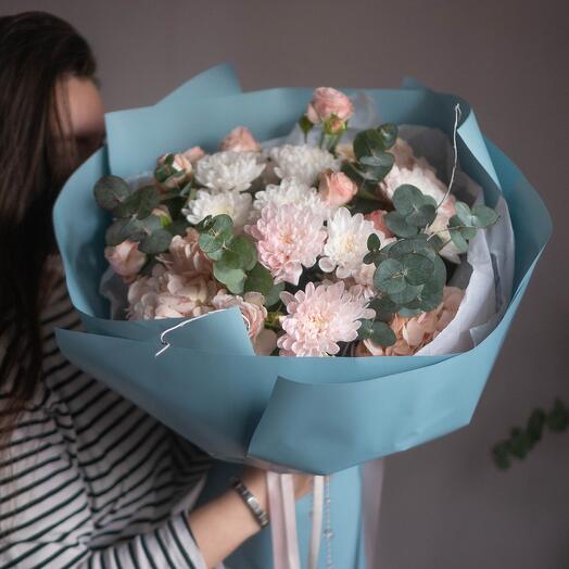Сборный нежный букет с пионовидными розами и гортензией🌸