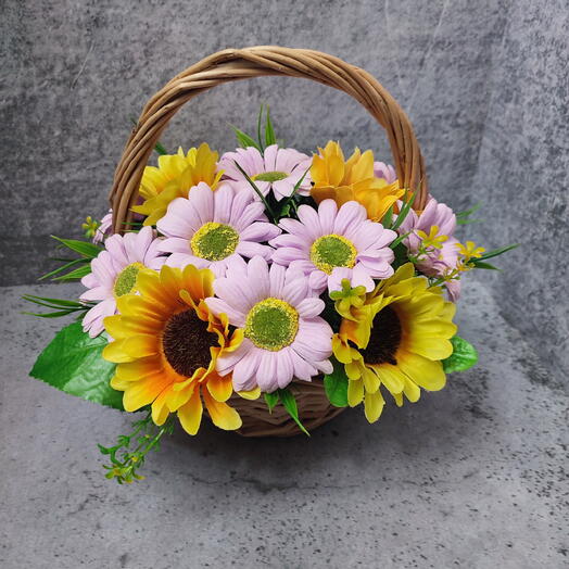 Корзиночка из мыльных ромашек