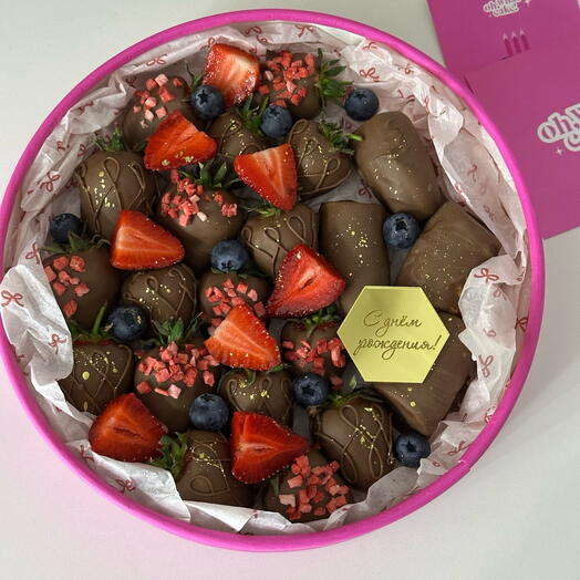 Клубника в шоколаде + банан
