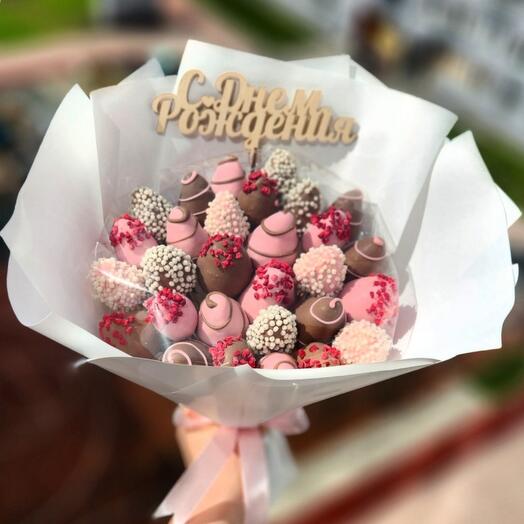Букет клубника в шоколаде 31шт С Днём Рождения 🎀