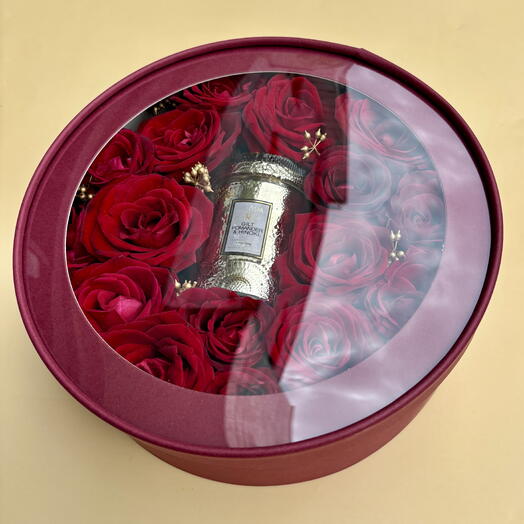Flowers with a candle in a box «Classic red gold»