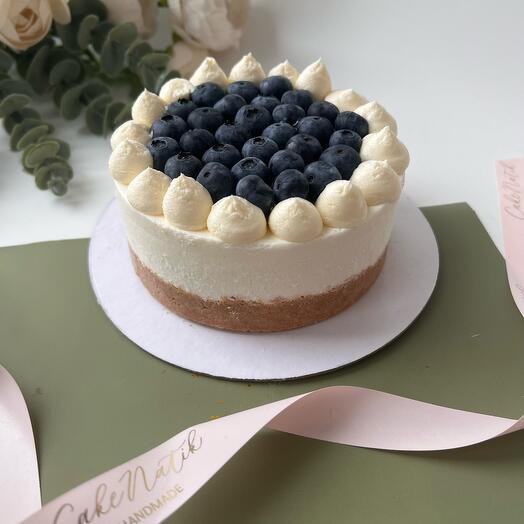 Bento Cheesecake with blueberries