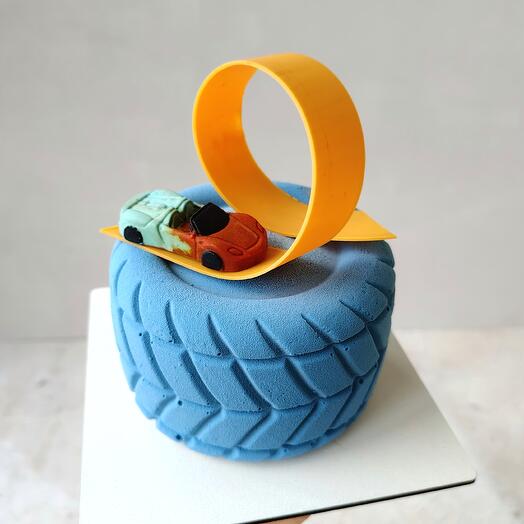 Муссовый бенто торт «Hot wheels»