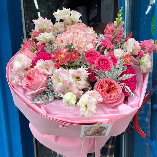 Розовый🎀