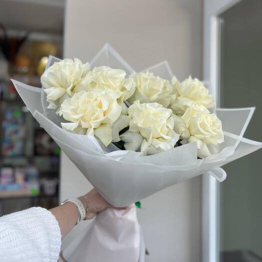 Букет белых французских роз