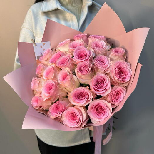 Розовые розы 25шт