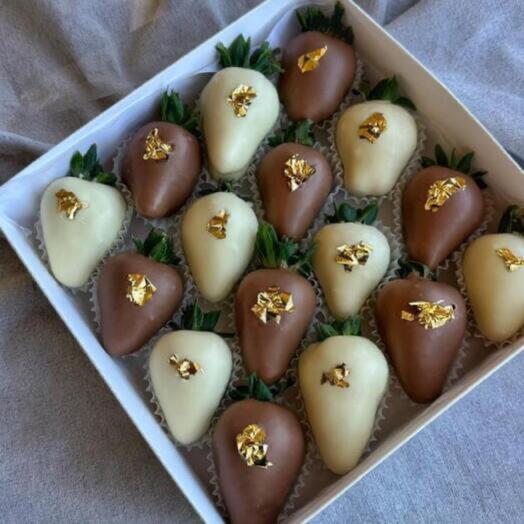 Клубника в шоколаде 16 шт