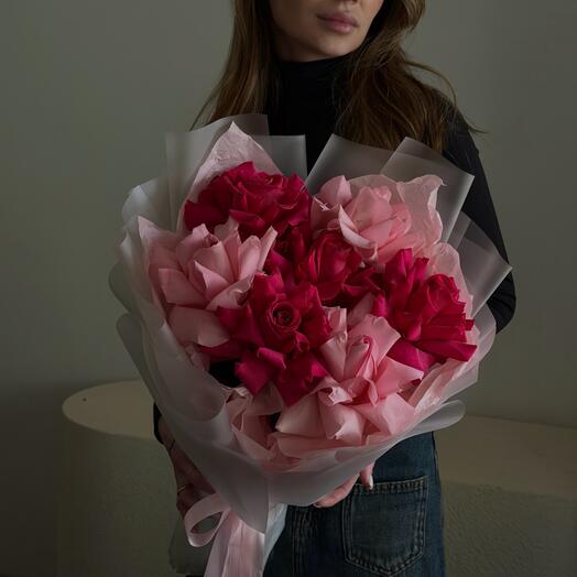 Французские пышные розы Love