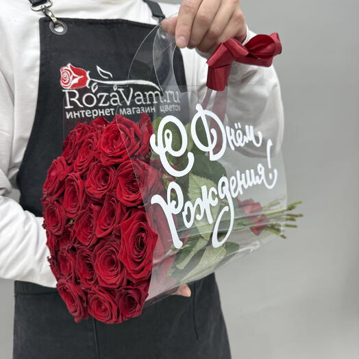 Розы красные Ред Наоми 21 шт в сумке Q121