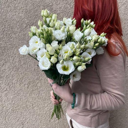 Букет белых Лизиантусов (Эустома) 15 шт