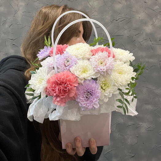 Хризантемы в сумочке (нежные )