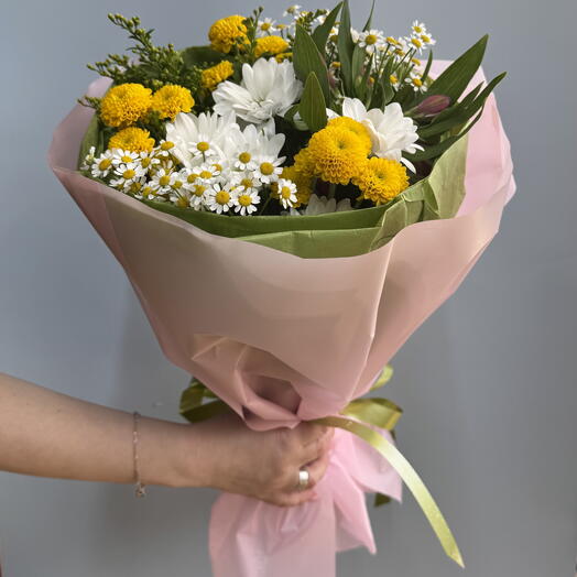 💐Летний букет из кустовых хризантем и ромашек