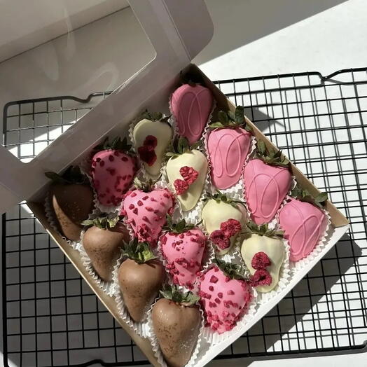 Клубничная симфония (16шт)