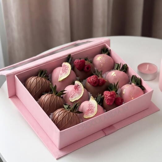 Клубника в шоколаде Ruby 12 ягод