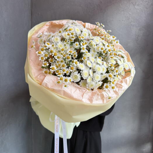 Сборный букет с ромашками