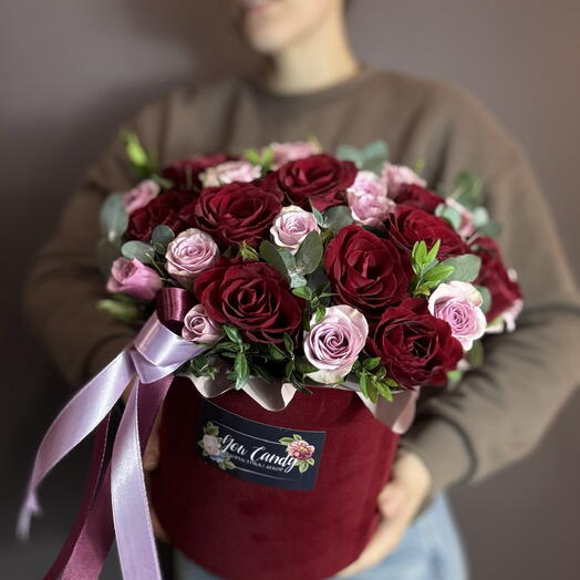 Композиция Алая симфония