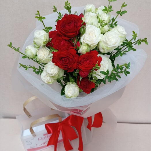 💐 + Raffaello