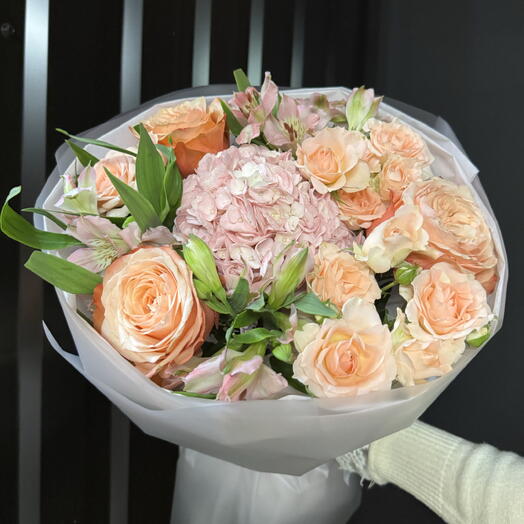 Букет с гортензией🧡