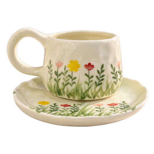 Чайная пара с луговыми цветами 8см. Tea cup an saucer set with wildflowers 8cm
