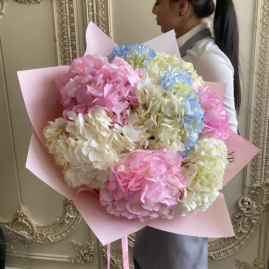 Ramo de hortensias