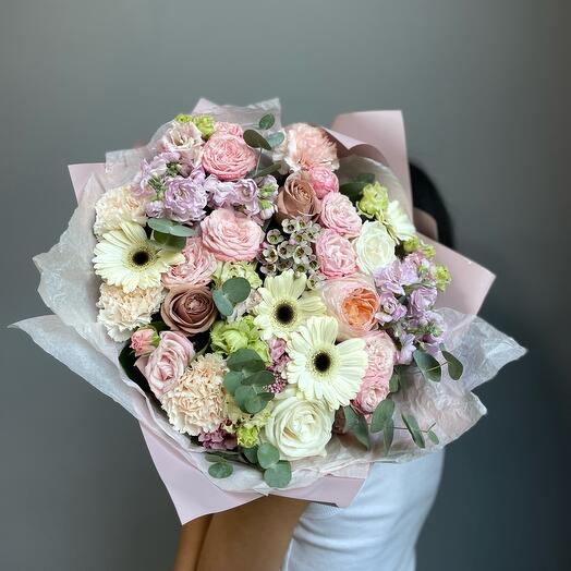 A large author's bouquet in pastel shades of exotic 💕
