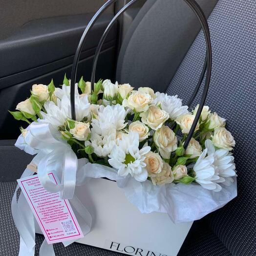 Flores en el bolso