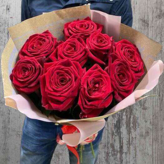 Bouquet of 9 red roses