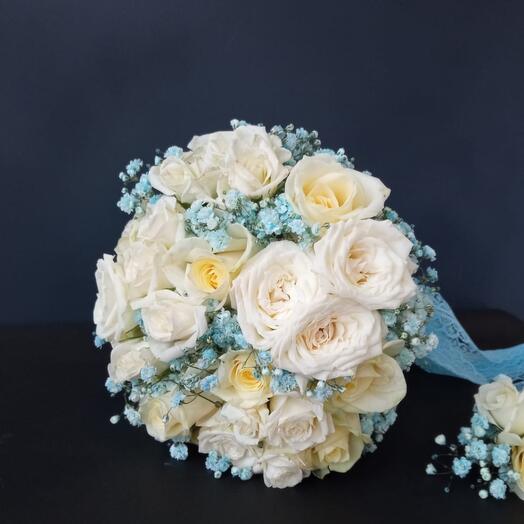 Ramo de novia con rosa y gypsophila