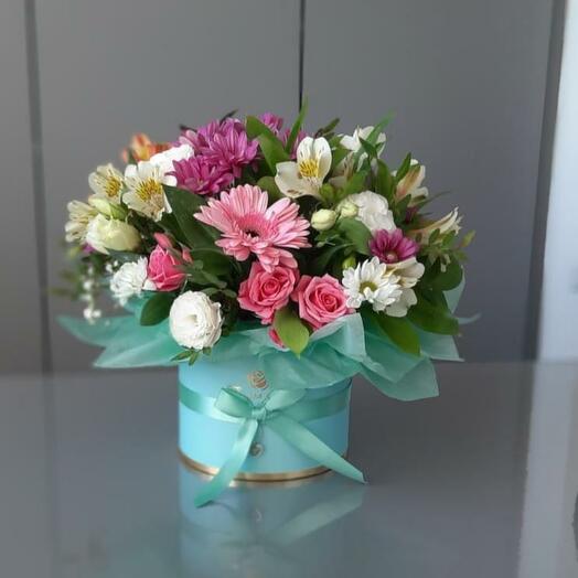 Цветы в коробке