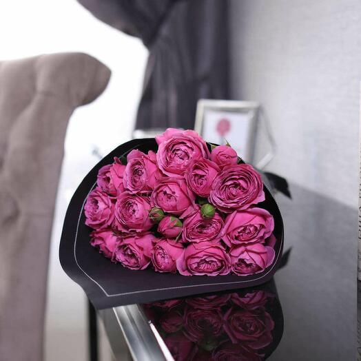 Bouquet of 15 roses "Misty Bubbles" BLVCK