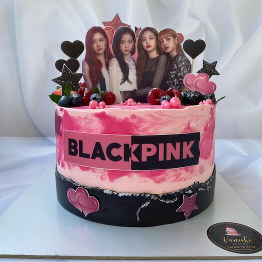 Торт с Blackpink