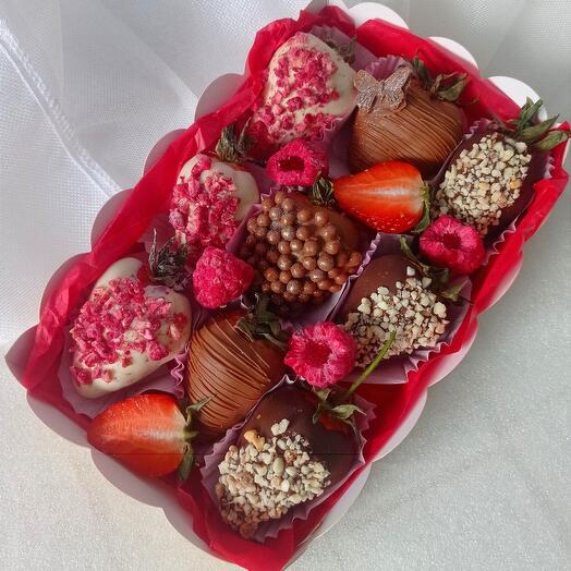 Fresa "tres chocolates" 9 piezas