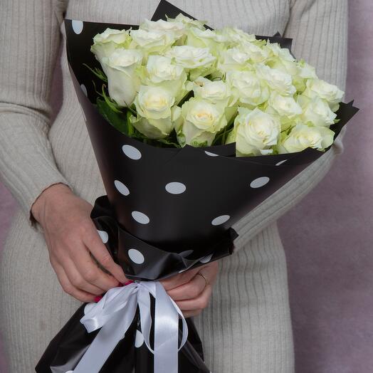 Ramo de 25 rosas blancas