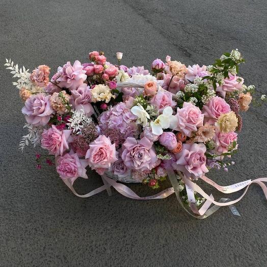 Basket with flowers Tenderness Bloom