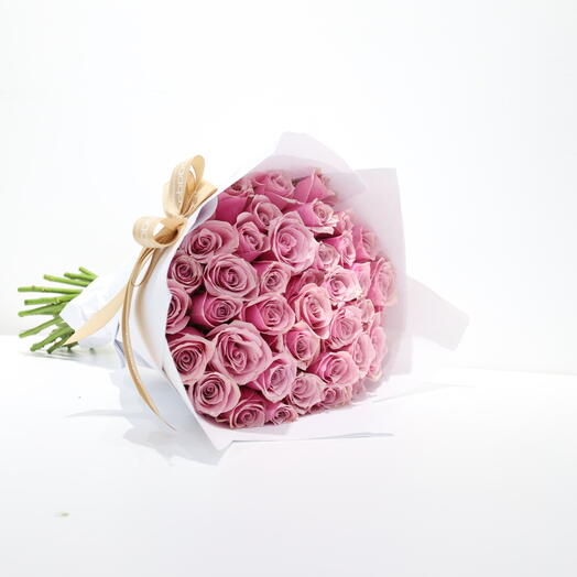 30 pcs Pink Mono Bouquet 💕