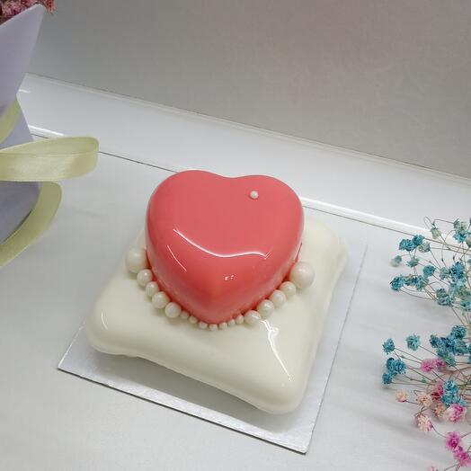 Бенто торт муссовый в подарок девушке на день святого Валентина